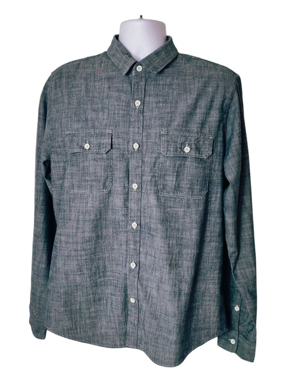 Express Mens L Button-Up Long Sleeve Chambray Gray  Classic Fit Preppy Style